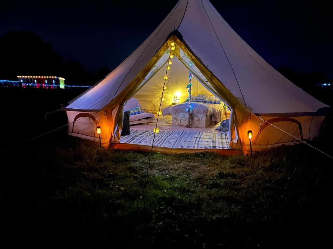 Country View Camping Bratton エクステリア 写真