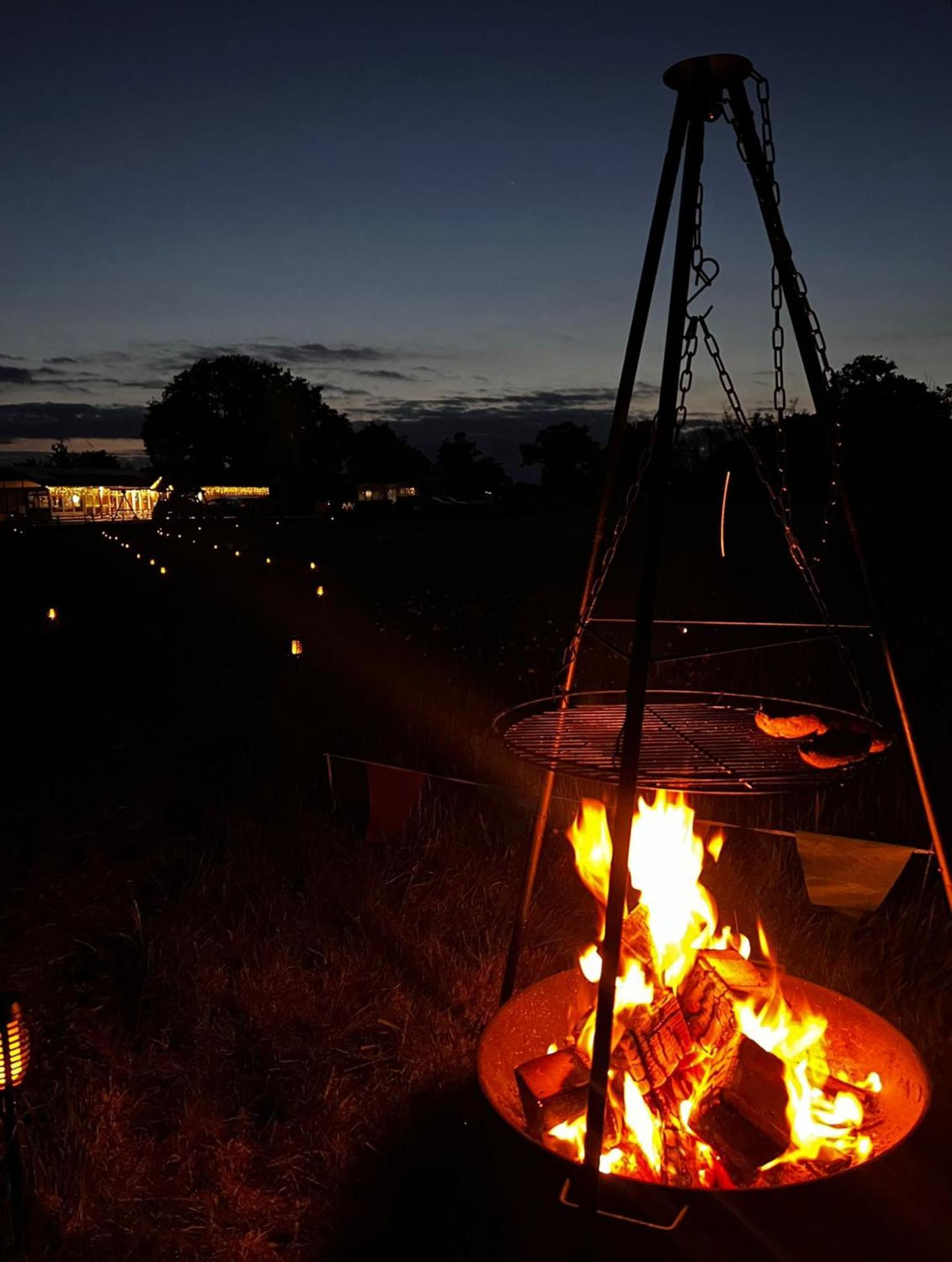 Country View Camping Bratton エクステリア 写真